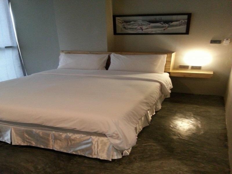 Izen Budget Hotel & Residence Rayong Exteriör bild